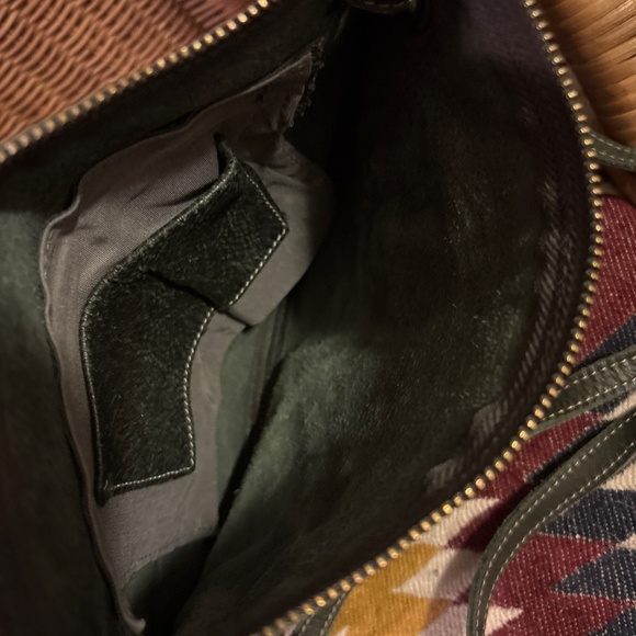 Roots edie crossbody purse - Picture 3 of 3